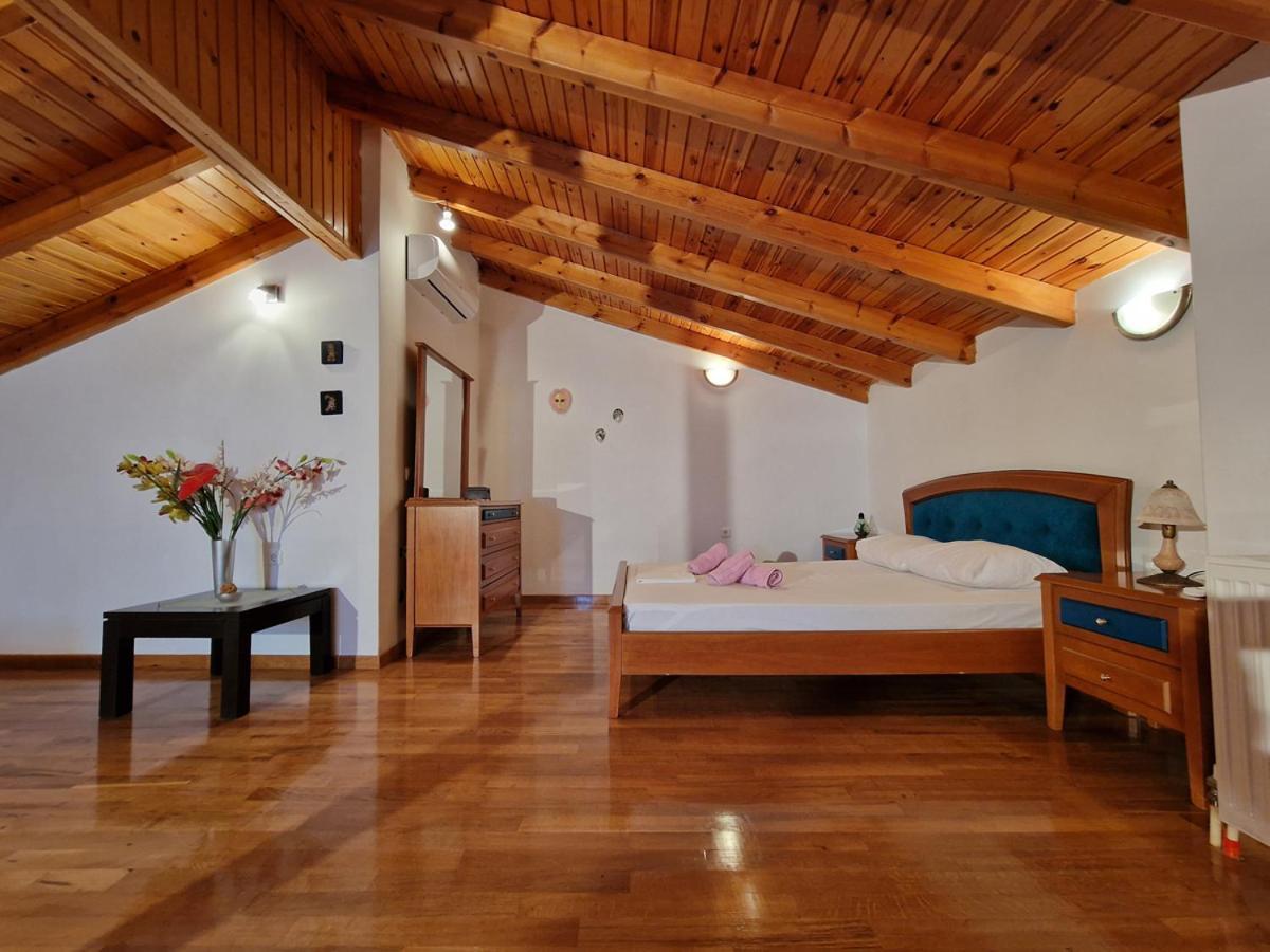 Villa Liana : Luxury Villa With Fantastic Sea View, Near Airport Pórto Ráfti Exterior photo