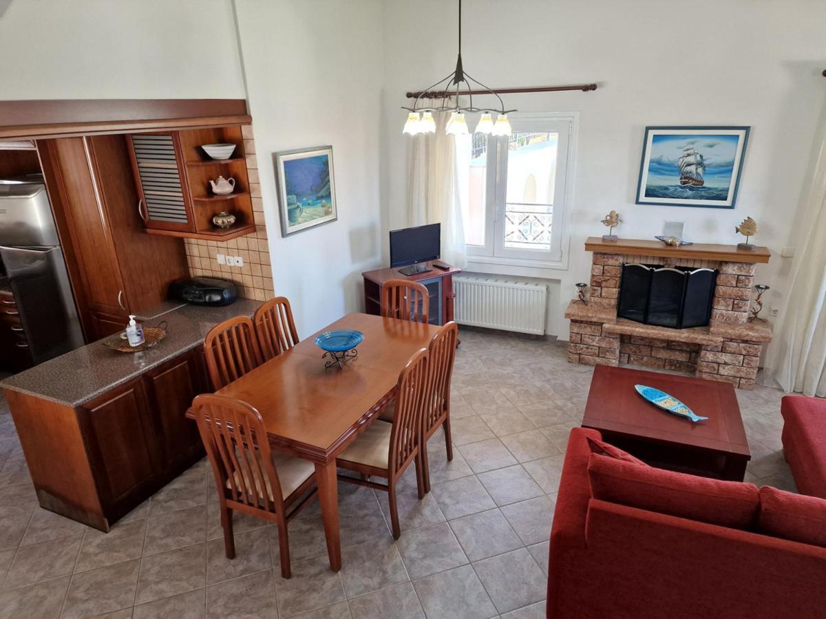 Villa Liana : Luxury Villa With Fantastic Sea View, Near Airport Pórto Ráfti Exterior photo