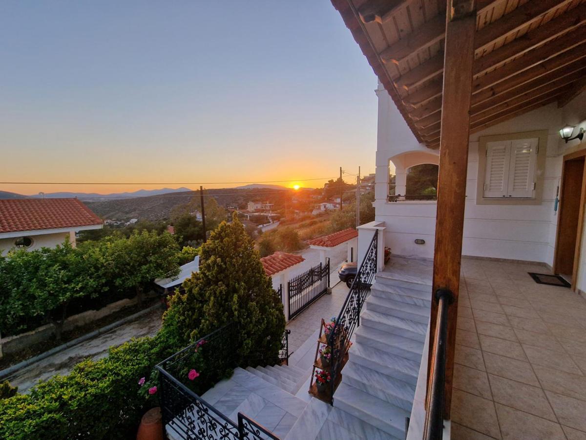 Villa Liana : Luxury Villa With Fantastic Sea View, Near Airport Pórto Ráfti Exterior photo